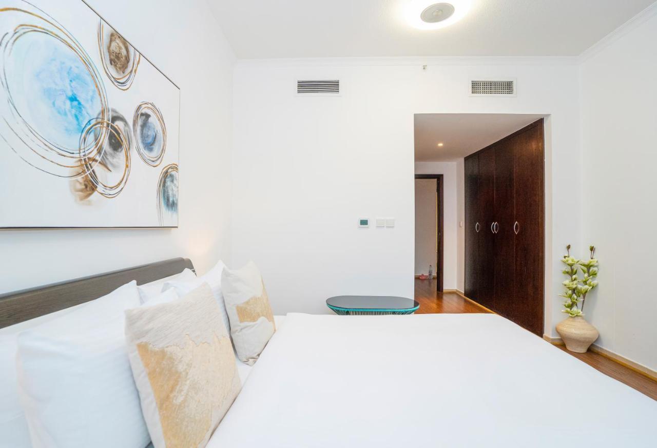 Homesgetaway-the Residences Tower 1 3br Downtown-emaar Appartement