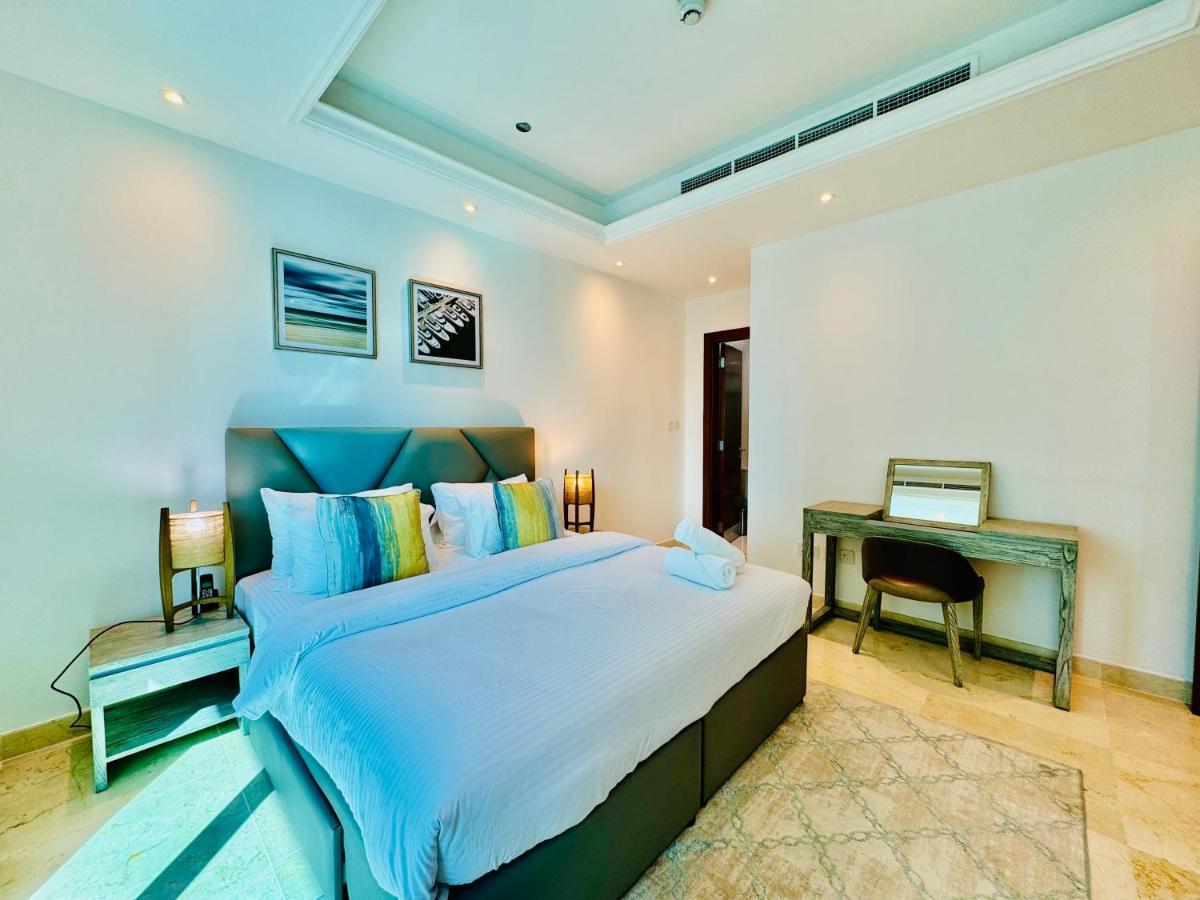 Breathtaking Marina Views 1br At Orra Marina Dubaï