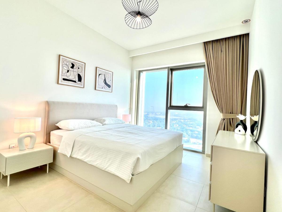 Apartemen Downtown Views 1br - Mall, Fountain & Burj Khalifa Access Dubai
