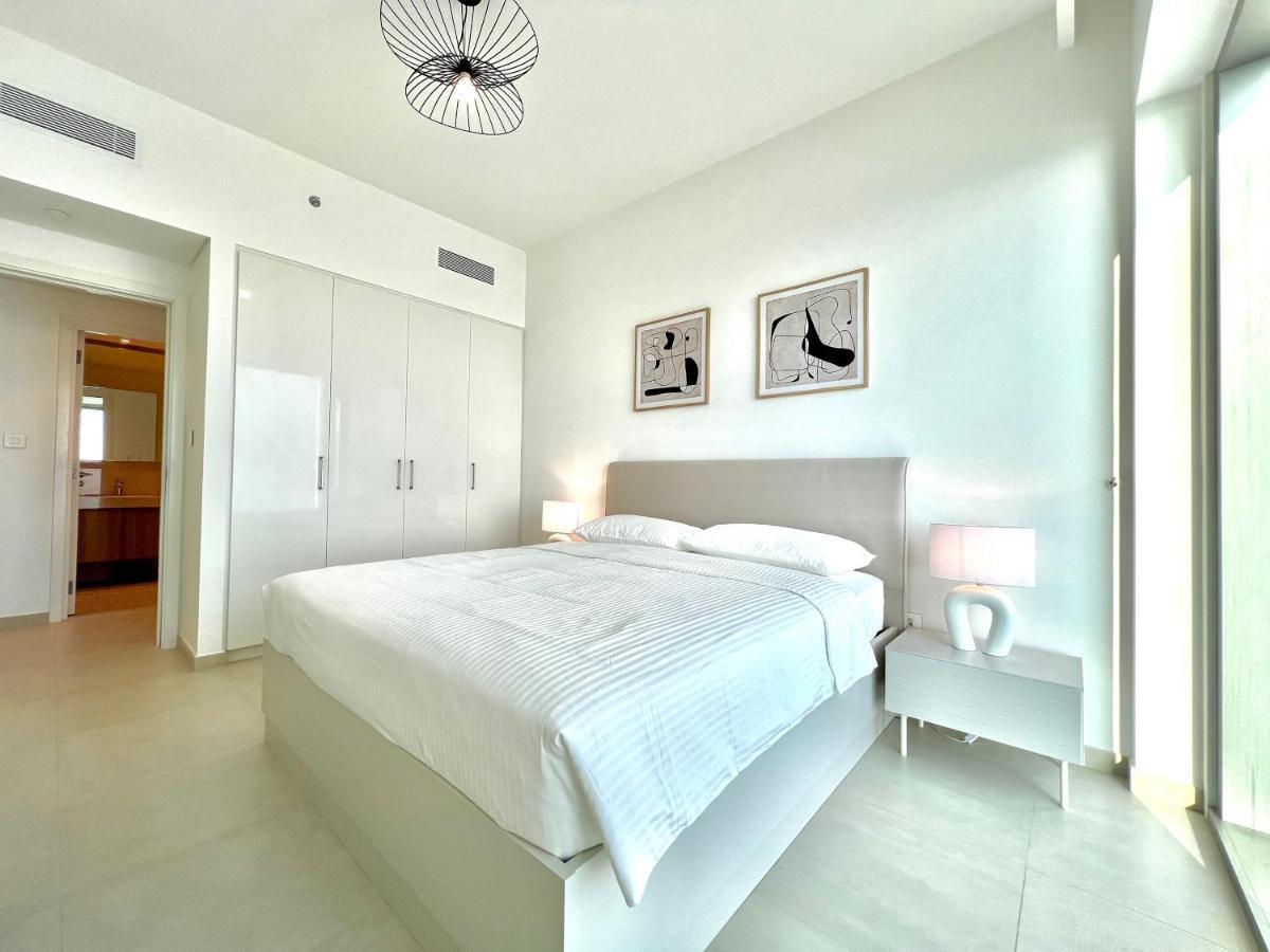 Apartemen Downtown Views 1br - Mall, Fountain & Burj Khalifa Access