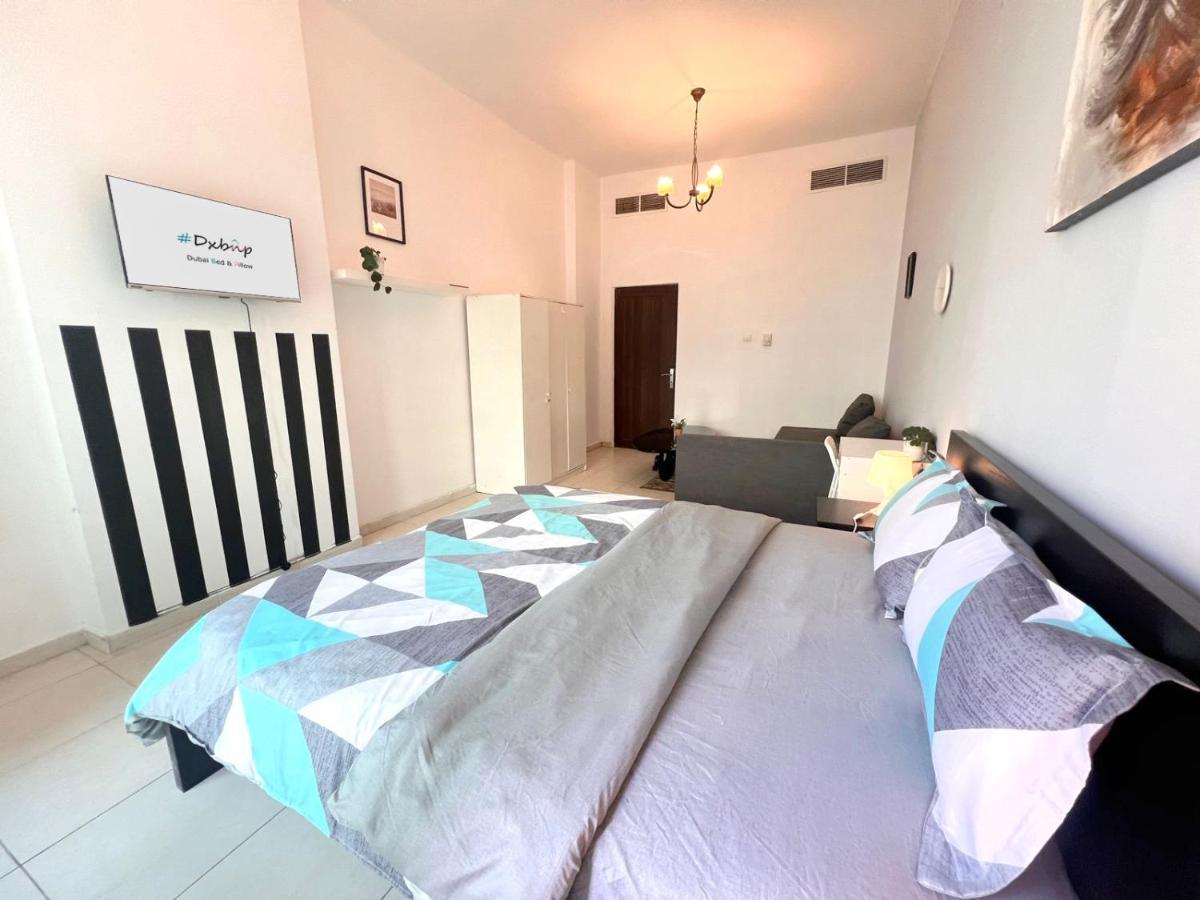Huge In Al Barsha 1 Near Mashreq Metro Alloggio in famiglia *