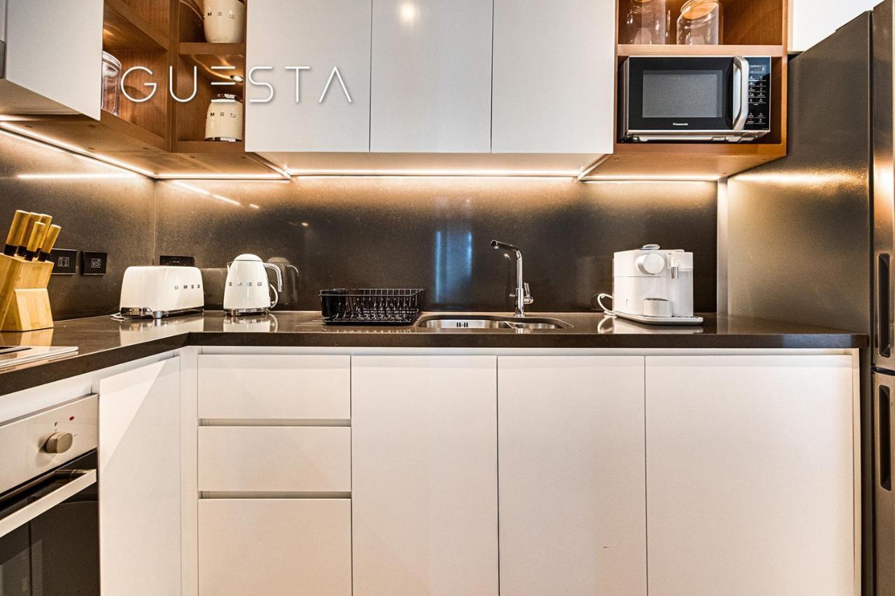 Vida Residences Marina By Emaar * Dubai