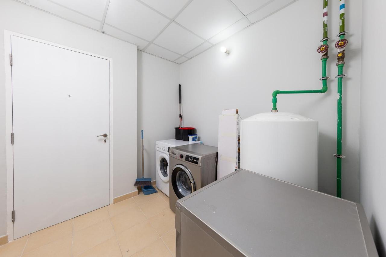 Spacious 2br In Jbr 5min Walk To The Beach *
