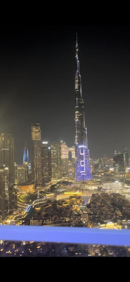 Walking Distance To Mall Full Burj Khalifa View And Fountain View New Year Full Fireworks View 2br 5* Dubaï