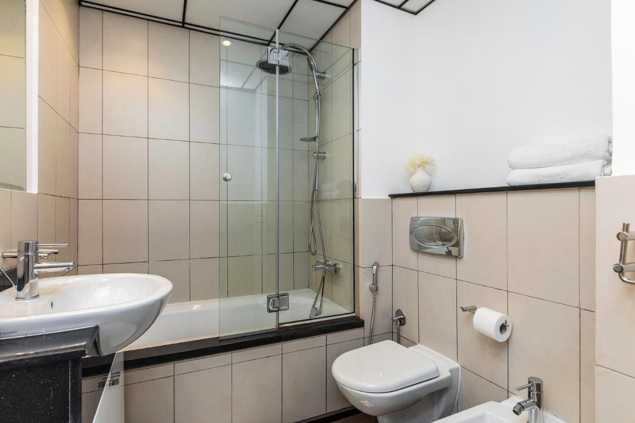 Smart 1br In Jewels Tower Apartamento