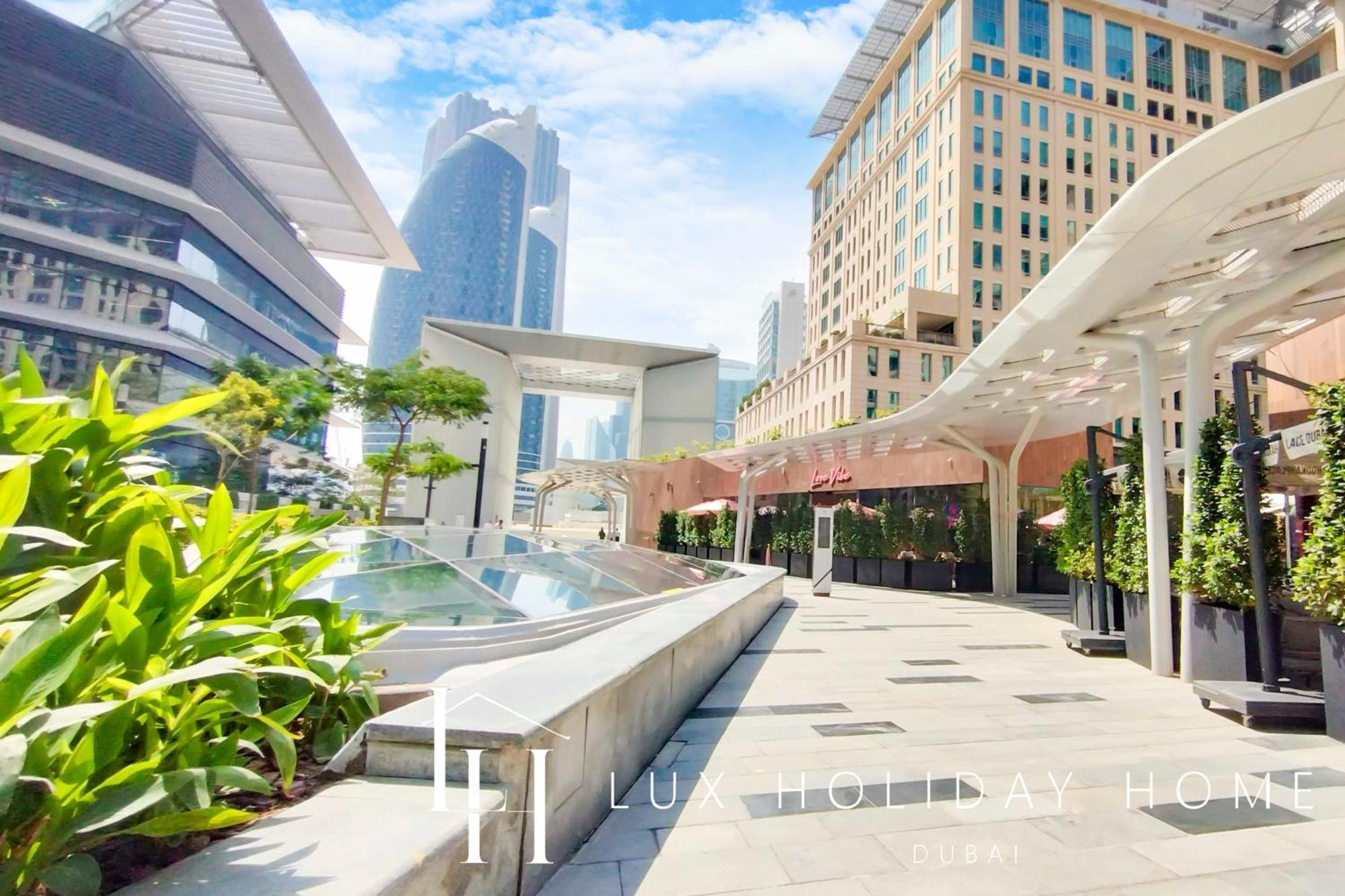 Lux The Elegant Difc Dubai