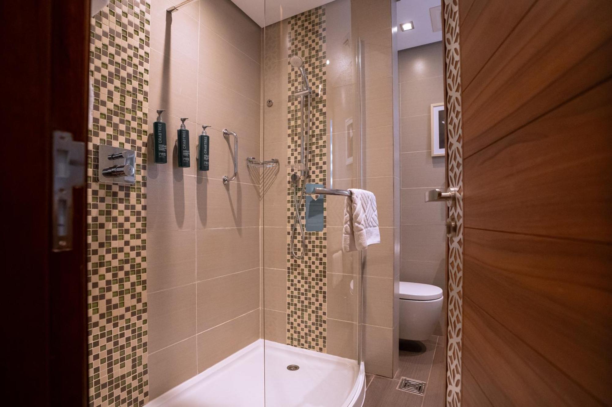 Hilton Garden Deira Hotel 4*