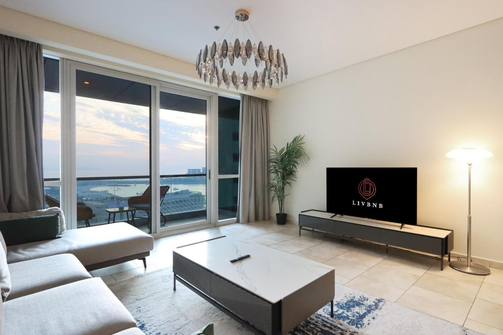 Livbnb - 3br Maid's With Ain And Sea View Dubai