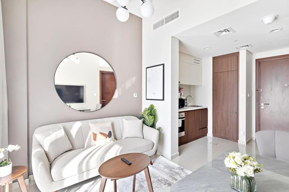 Silkhaus New Tower Modern Studio With Separated Bedroom Apartament