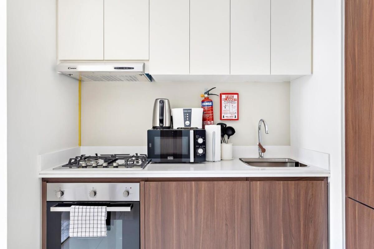 Apartament Silkhaus New Tower Modern Studio With Separated Bedroom Dubai