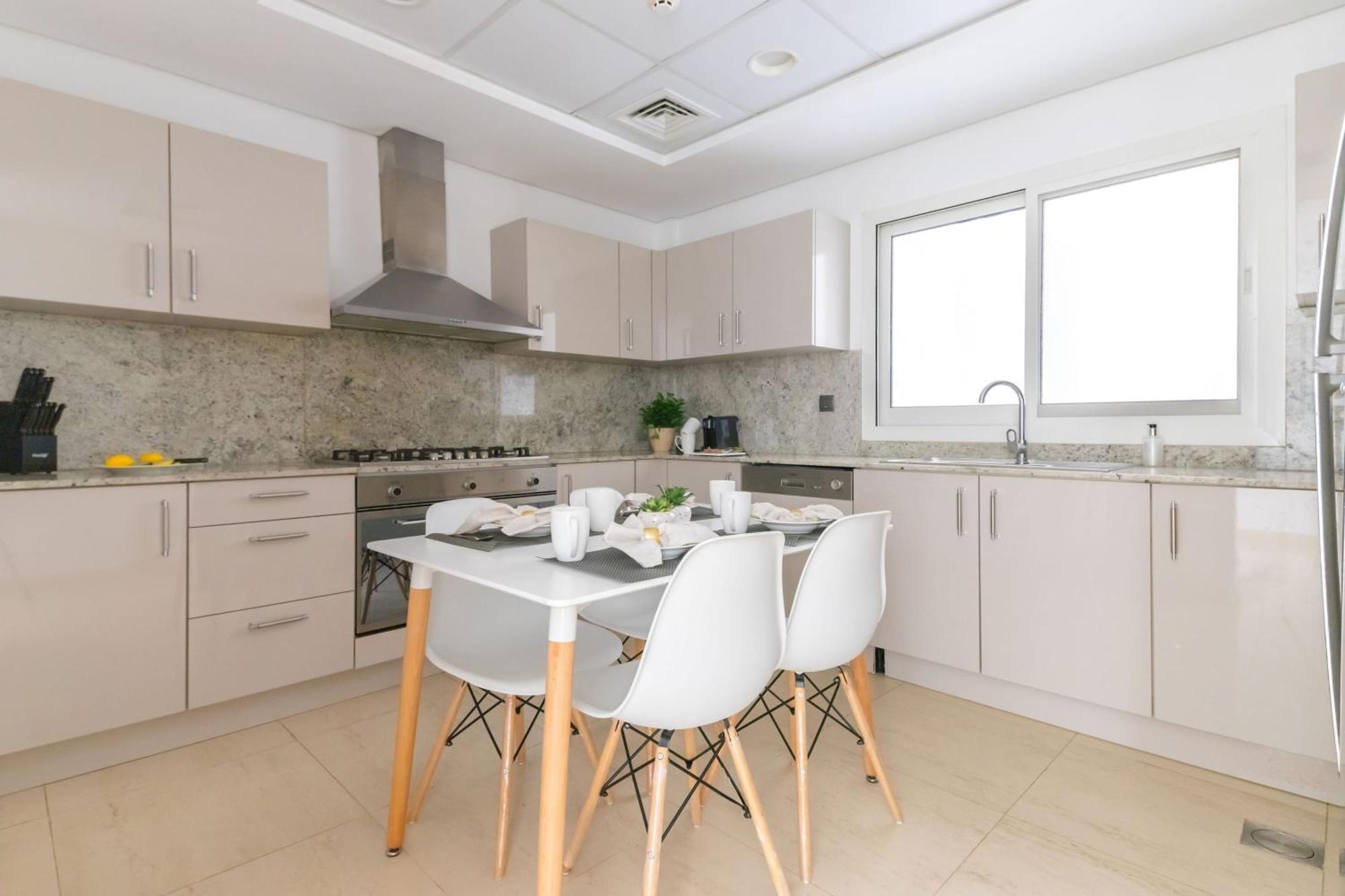 Frank Porter - Mon Reve Apartament *