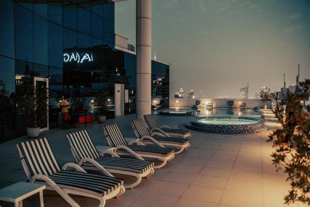 Luxury 3 Bedroom Sub Penthouse With Rooftop Pool Apartamento *