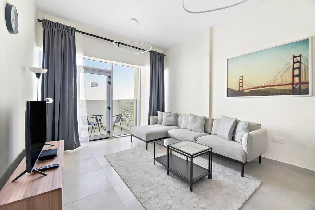 Stylish 1br Near Metro! *