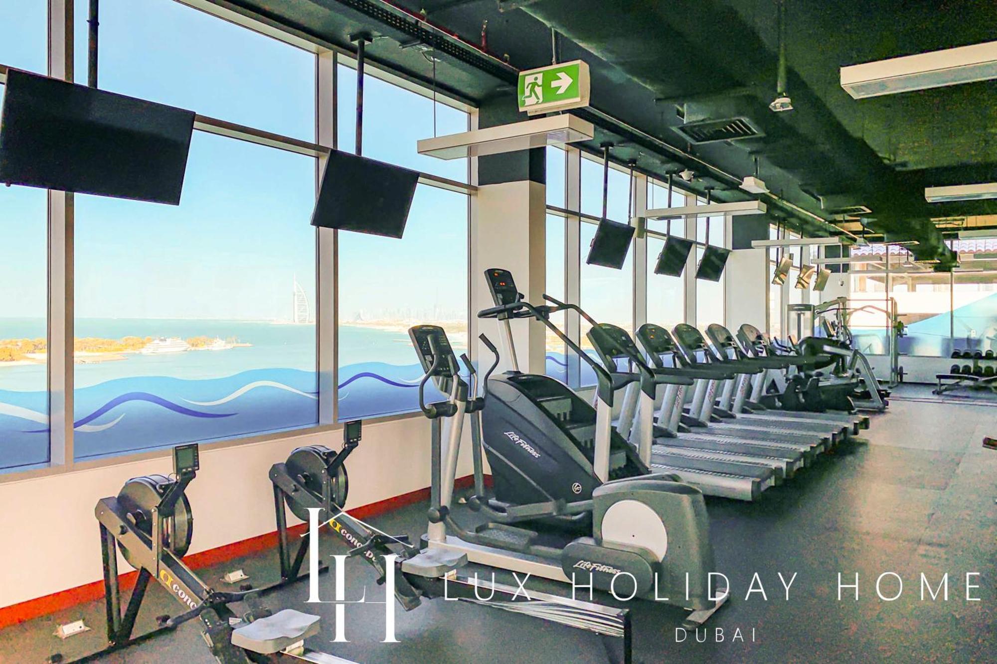 Apartemen Lux - Opulent Island Burj Khalifa View 2 Dubai
