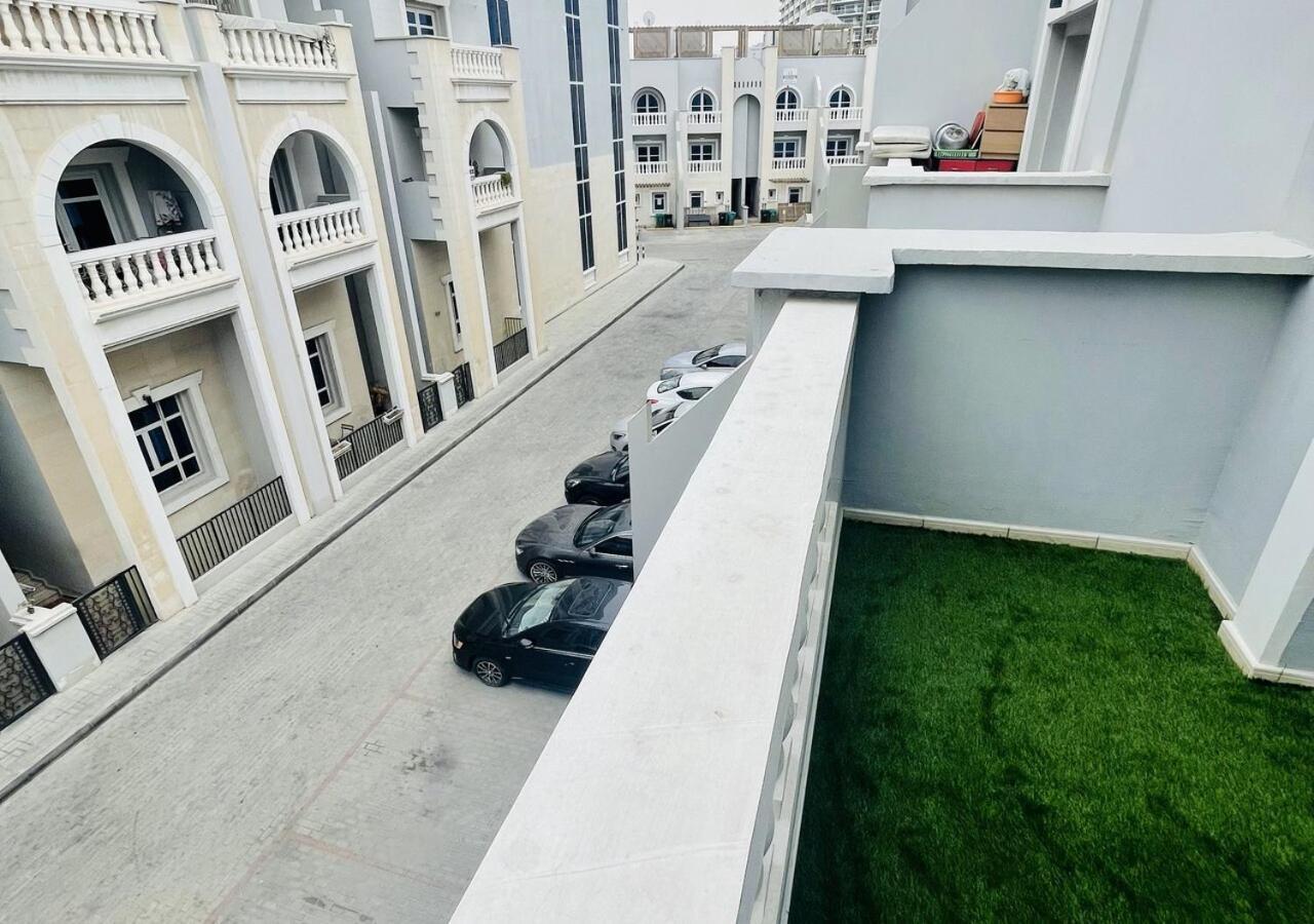 Quarto em Acomodações Particulares Sta Homes Dubai