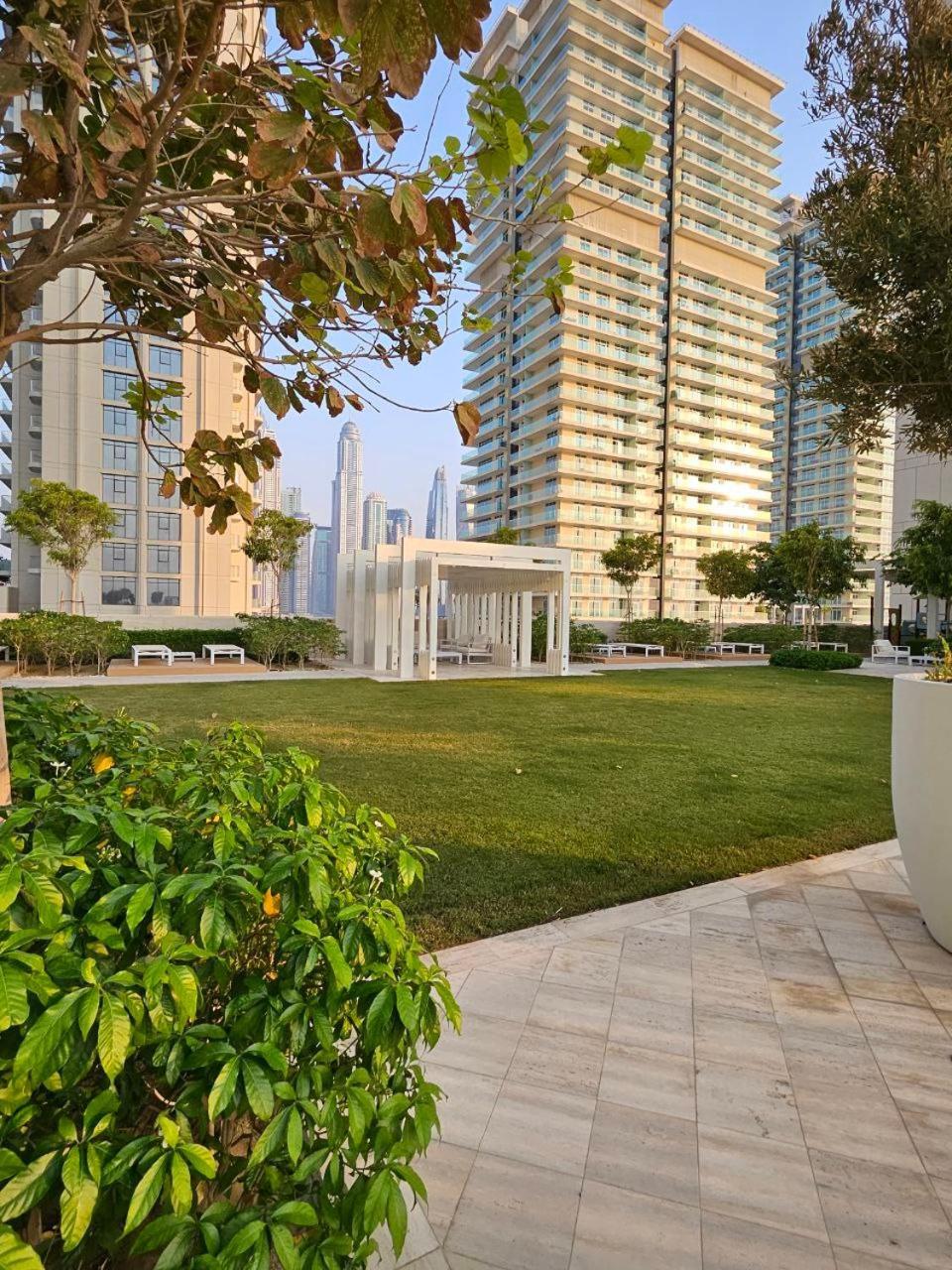 Experience Bliss 1br Haven With Stunning Sea Views - 50ab1 Appartement Dubaï