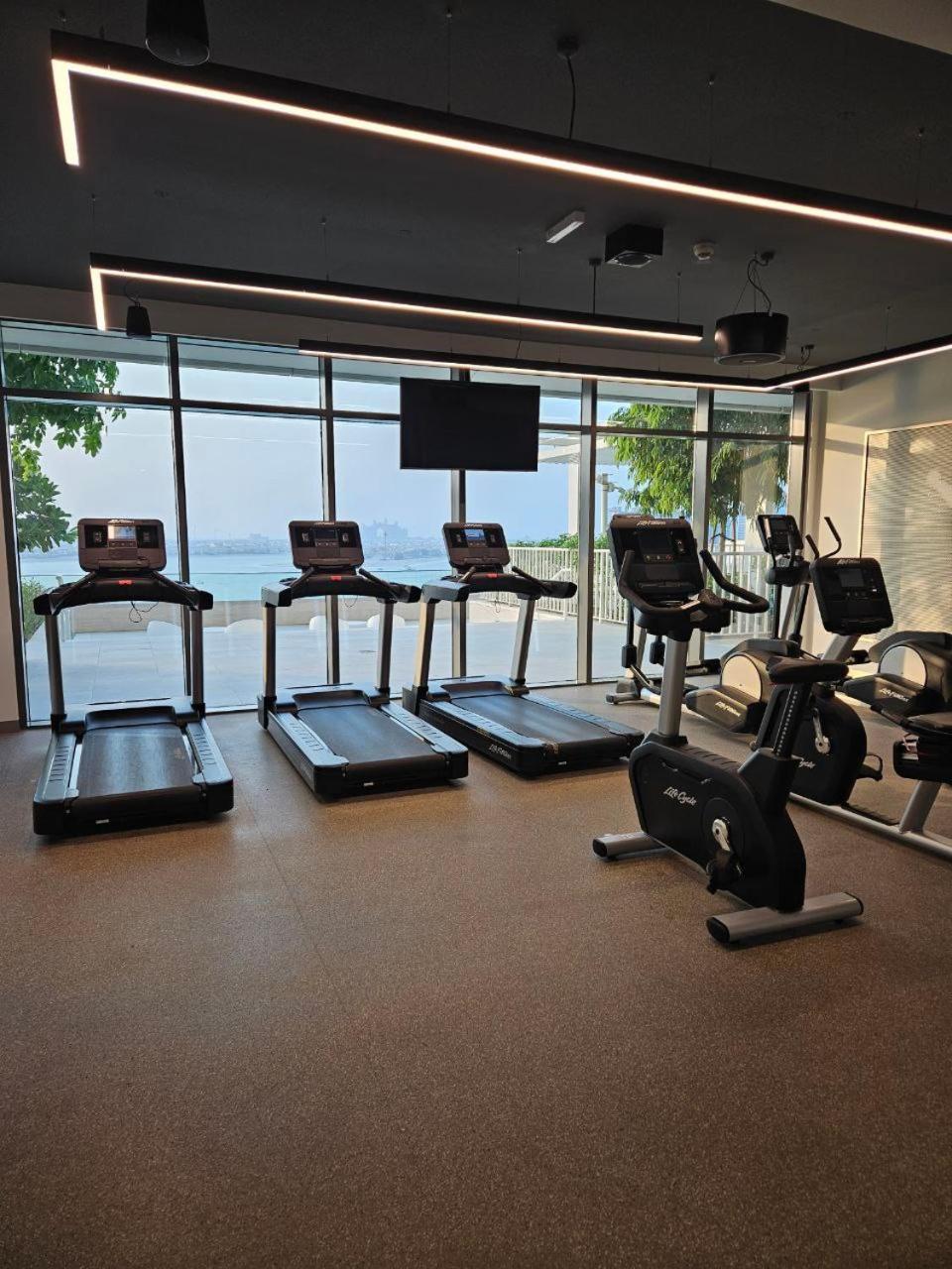 Experience Bliss 1br Haven With Stunning Sea Views - 50ab1 Appartement