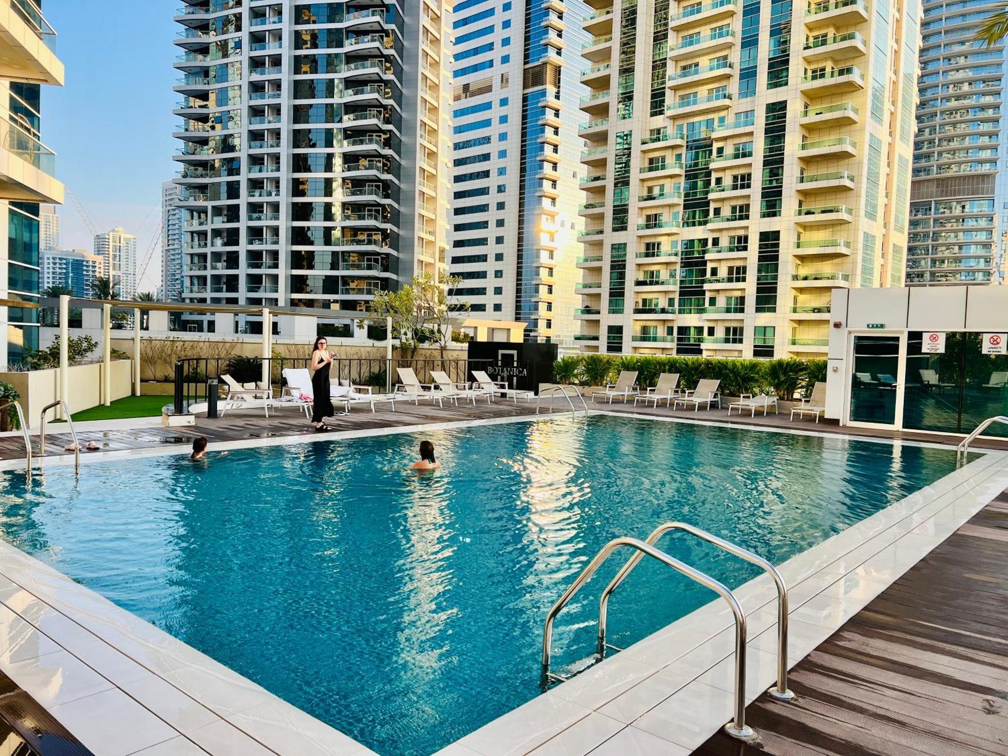 1 Bedroom Flat, Luxury Amenities, Near Jbr & Club With Free Parking In Jbr Dubái