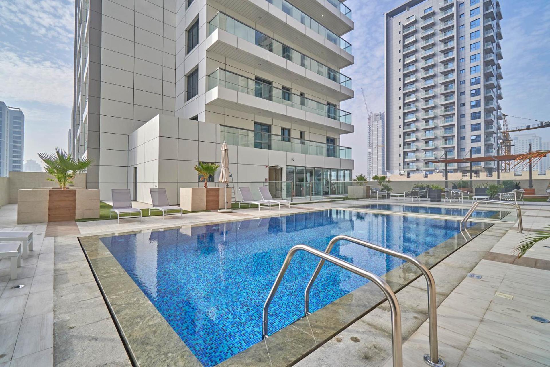 Apartment Stella Stays Pristine Studio Jvc Large Terrace
