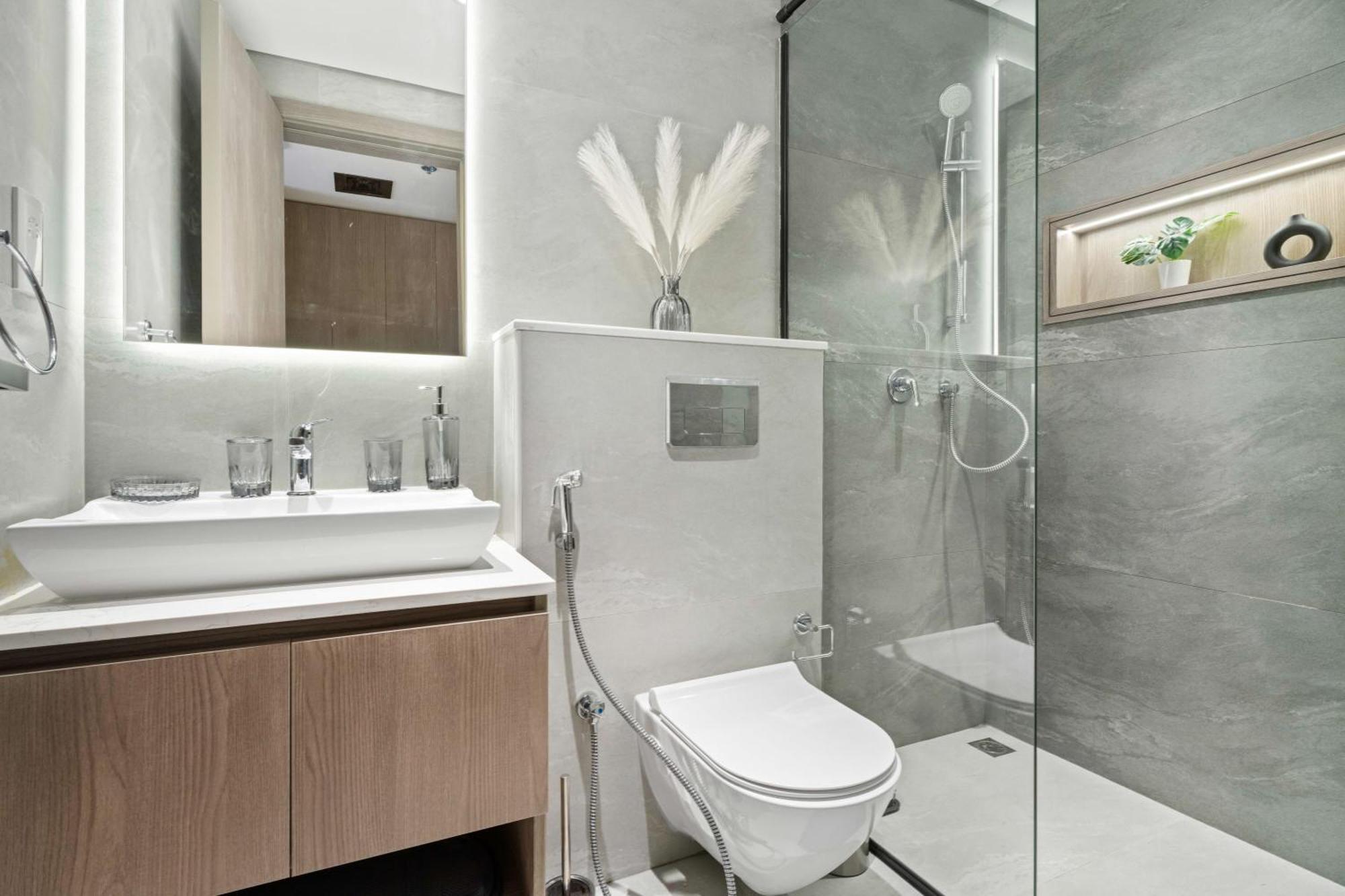 Modern In With Pool Gym And Paddl Dubaï
