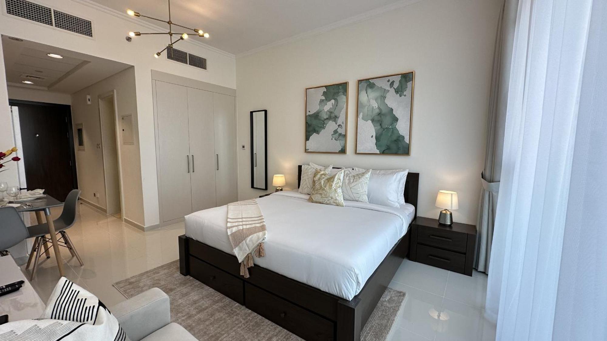 Easygo - Carson Tower C Damac Hills Dubai