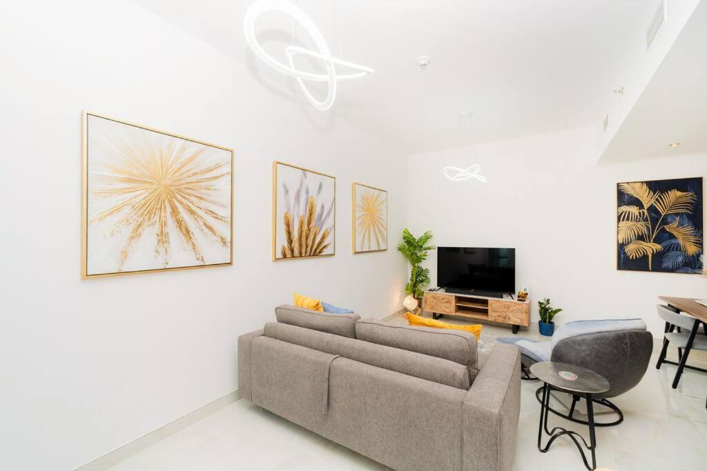 Marina - 1bhk Appartement *