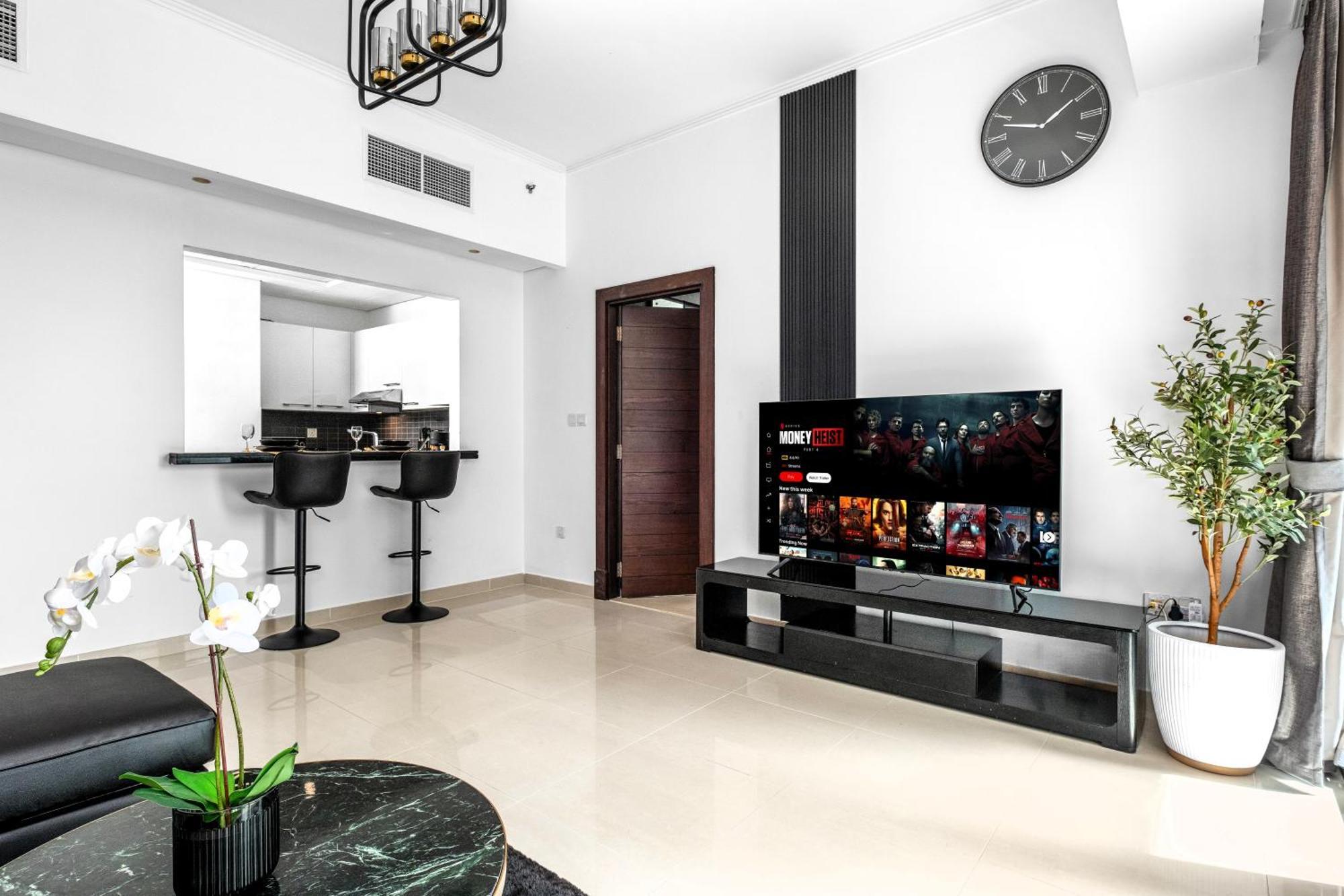 Panoramic 1br Stunning Marina Views Near Jbr By Maxx Value Homes Dubái