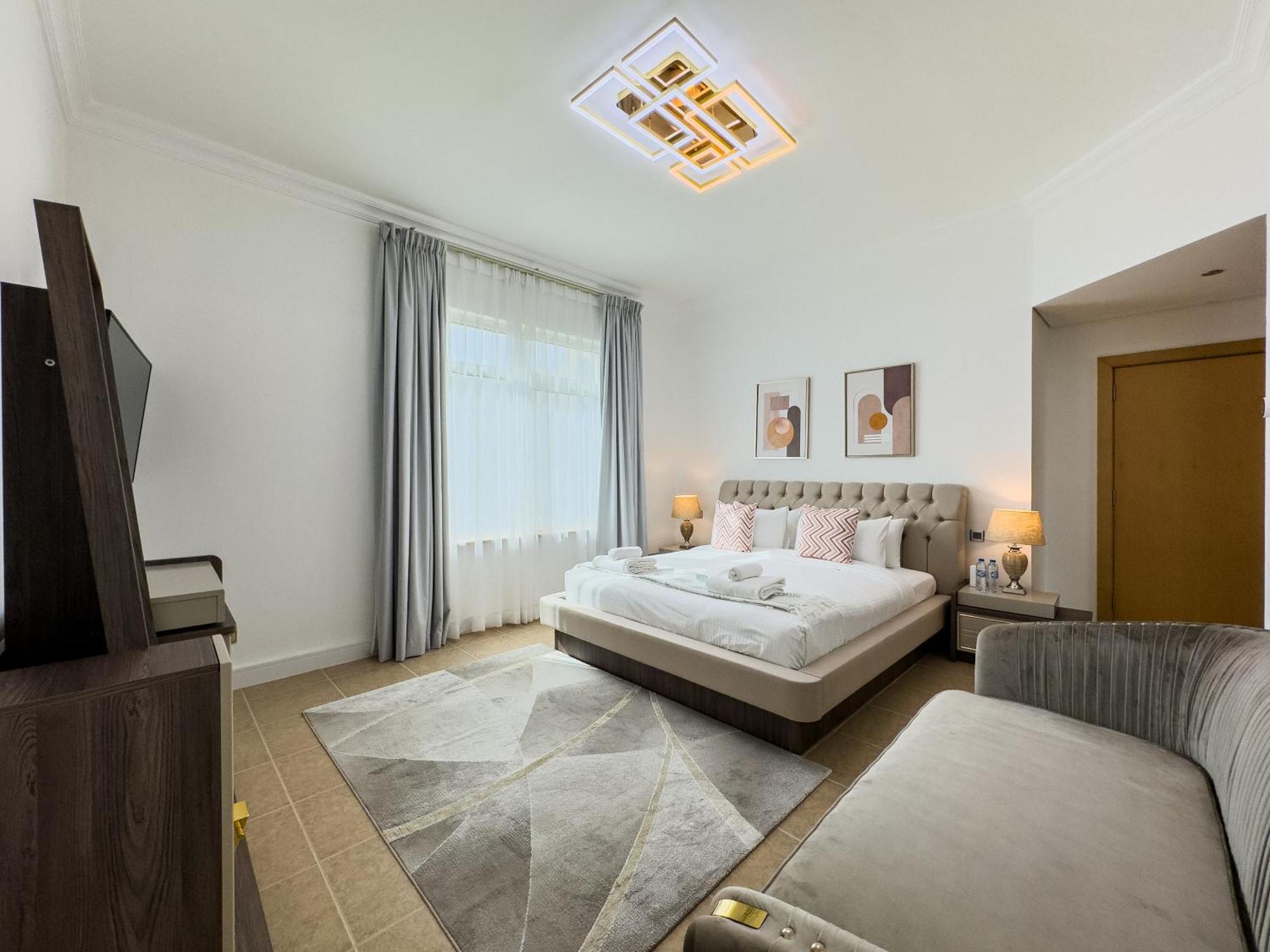 Beachfront 2br - Private In Palm Jumeirah Lägenhet Dubai