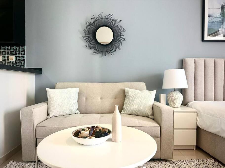 Sunrise Homes - Close To Jbr - Beautiful Appartement