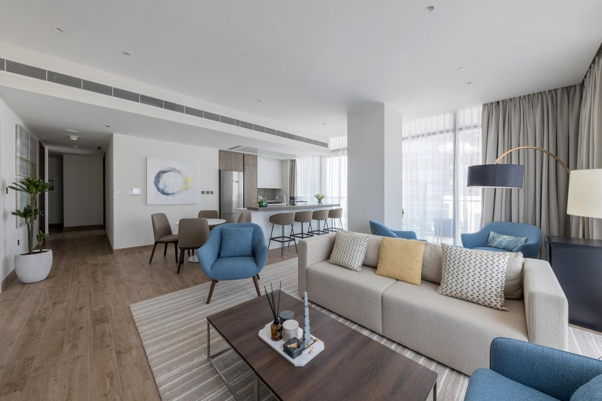 2br In Jumeirah Living Marina Gate *