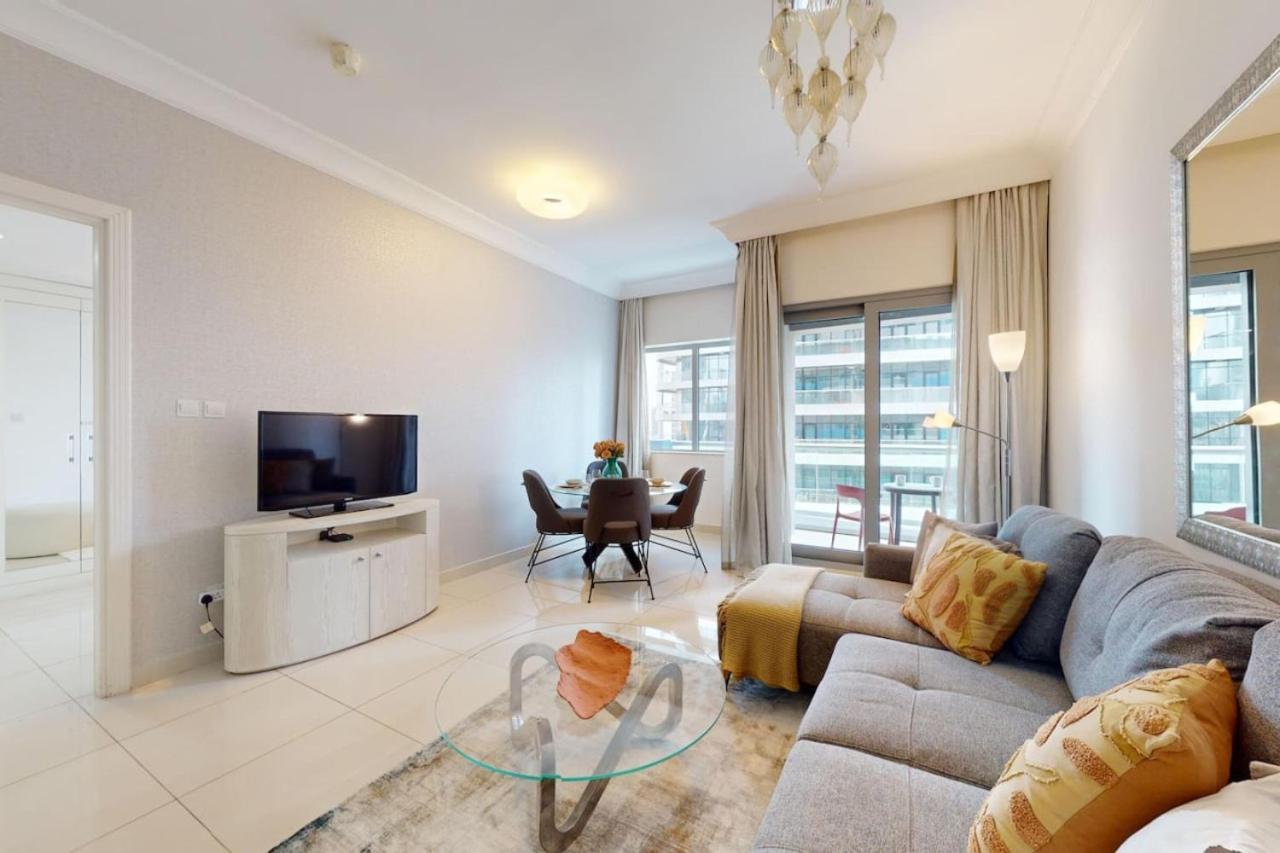 The Signature - Elegant One Bedroom Dubaï