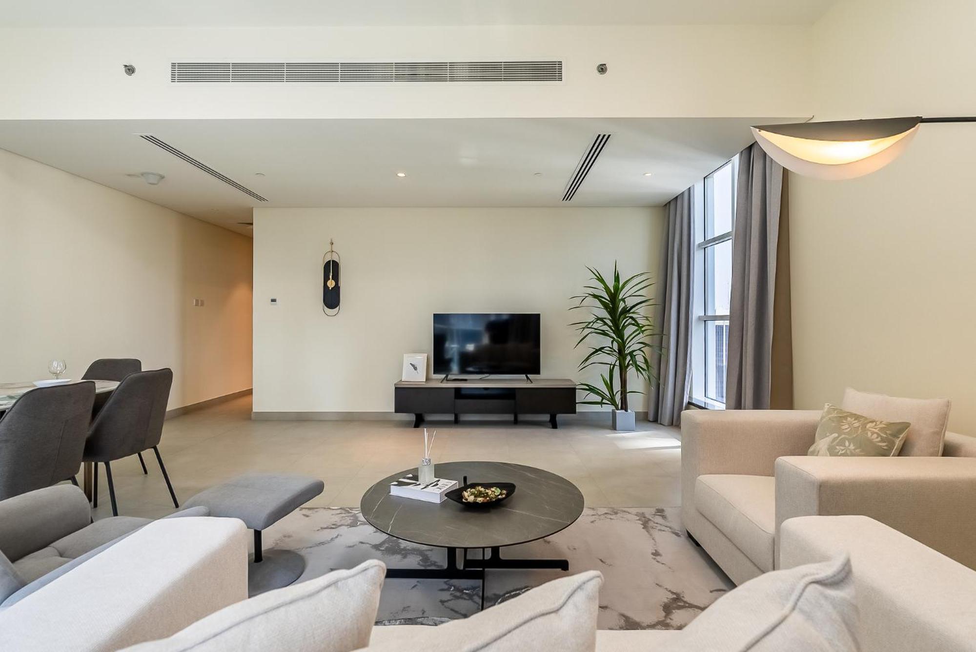 Appartement Spacious With Maid In Marina I Marina Arcade *