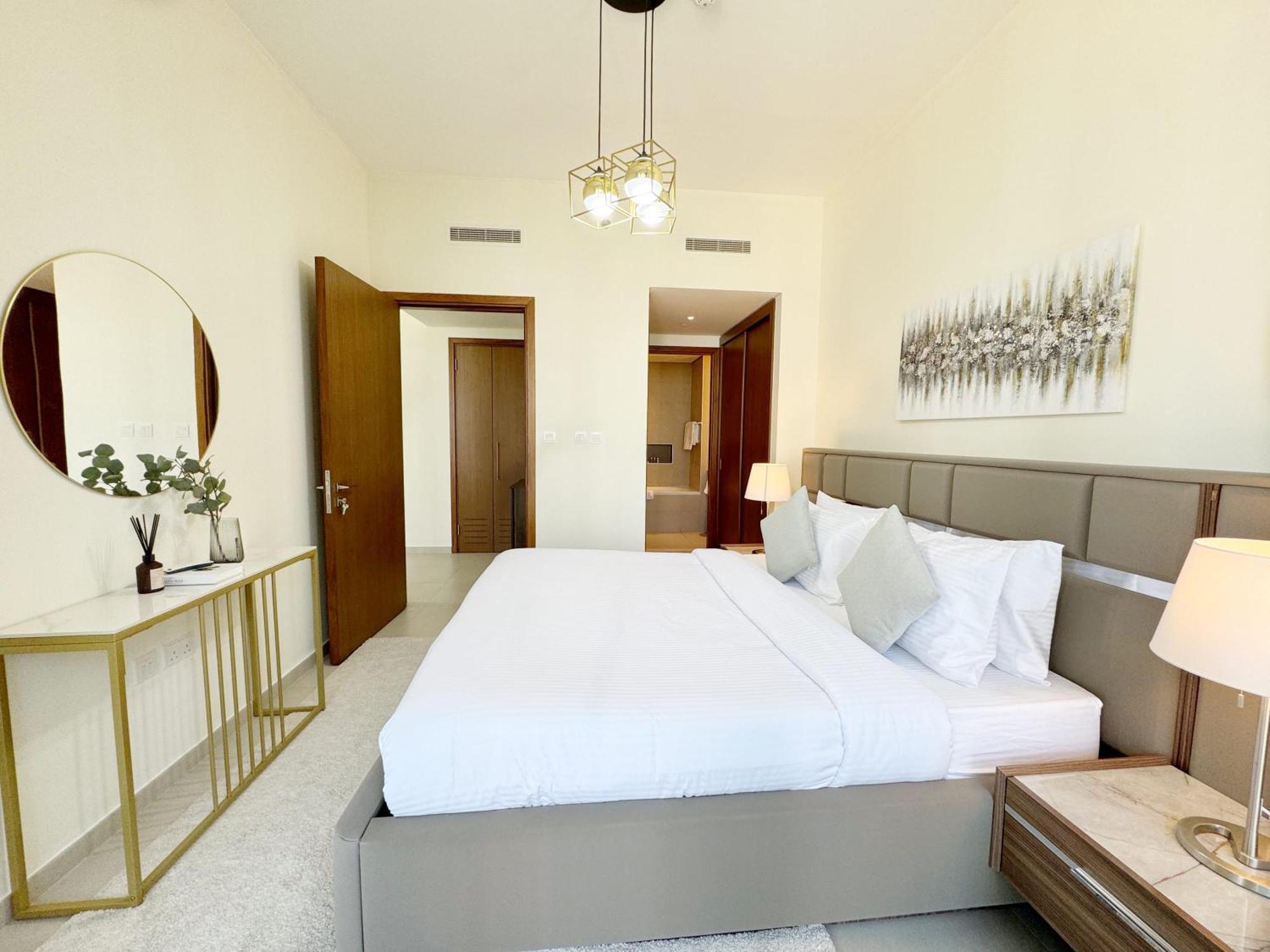 Spacious And Vibrant 1br In Boulevard Heights Apartamento