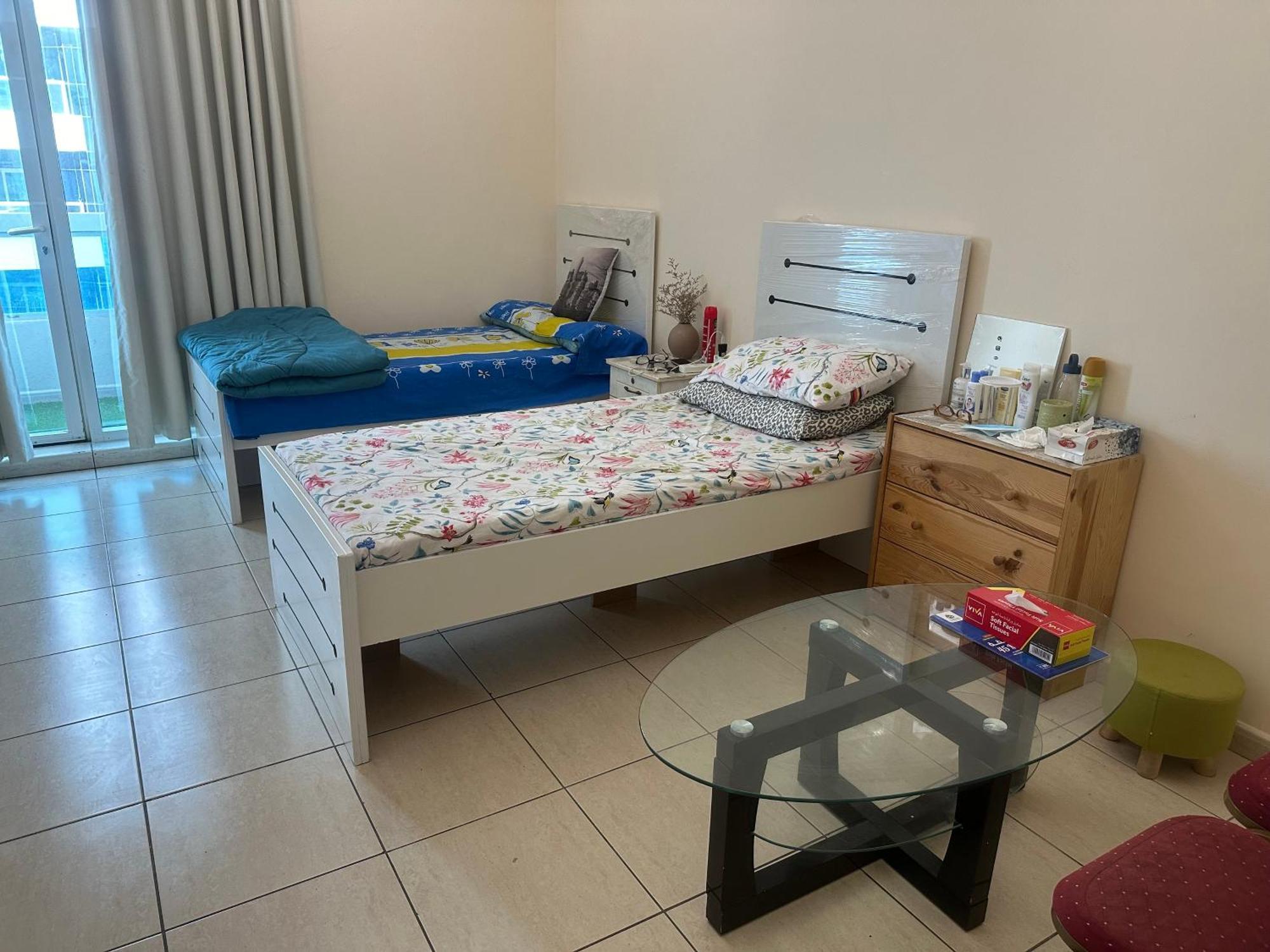 Private With Balcony Fully Furnished In Silicon Oasis * Dubaï