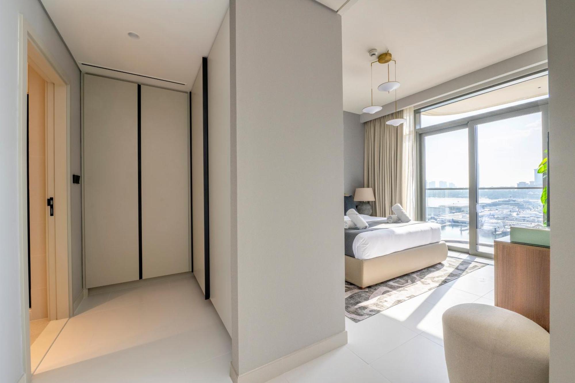 Ultra Luxury Emaar Beachfront - Private And Pool Apartamento