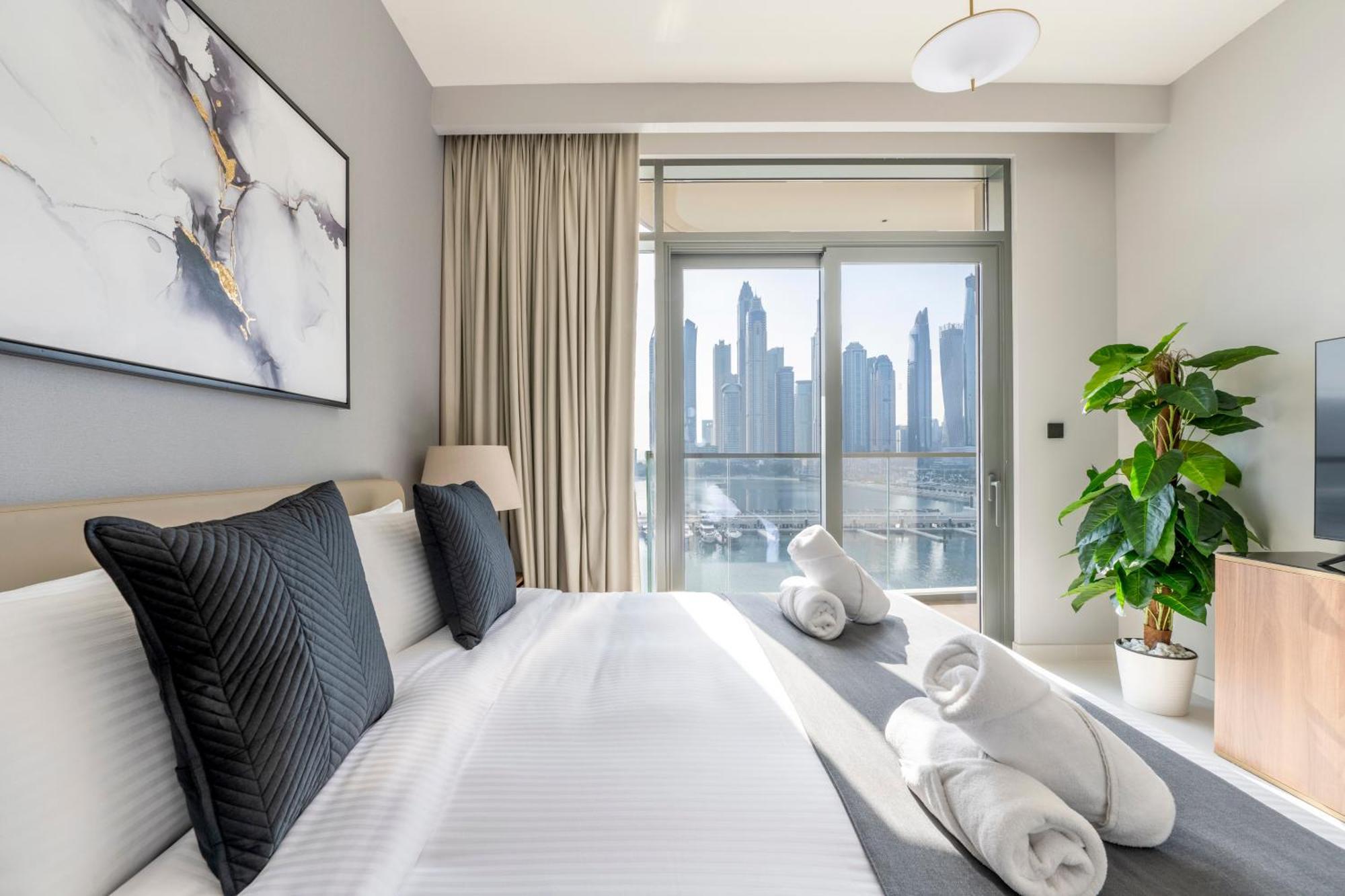 Ultra Luxury Emaar Beachfront - Private And Pool Dubái