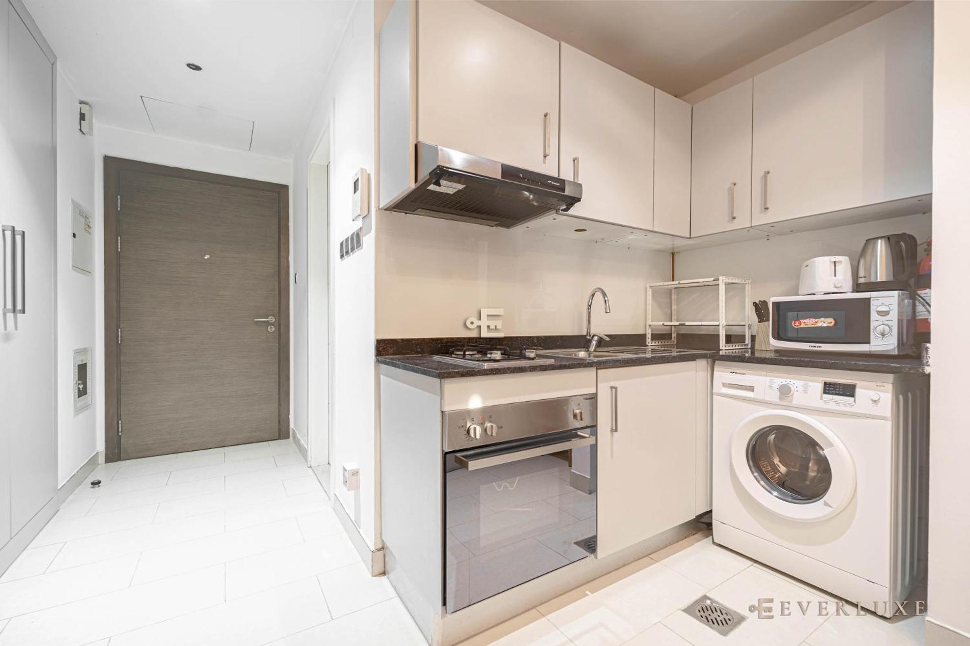 Appartement Everluxe Azizi Montrell Lovely *
