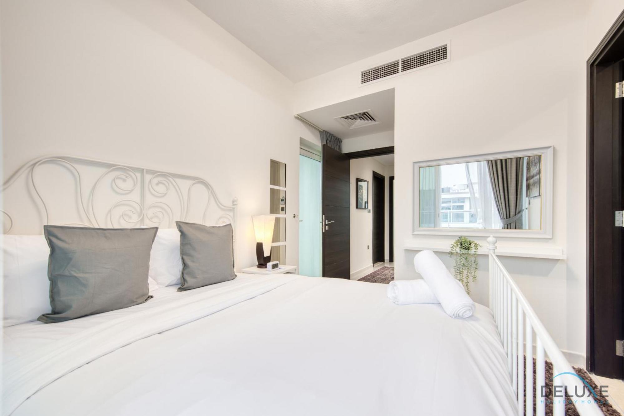 Tranquil 3br Townhouse At Albizia Damac Hills 2 By Deluxe Homes Appartement *