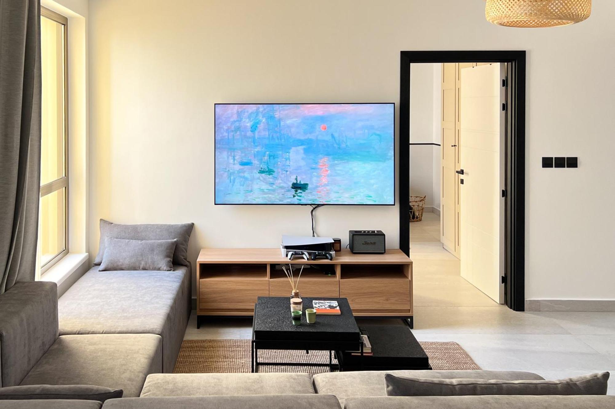 Appartement Favdubai Presents 2br In The Heart Of Jbr And Marina 150 M To Jbr With Famous Ain View The Biggest Ferris Wheel In The World Swimming Pool Access, Air-conditioned Gym, Free Parking & Housekeeping