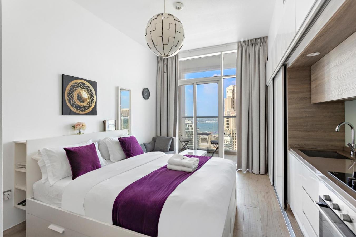 Lejlighed Summer Offer! Inclusive! Prime Location Dubai