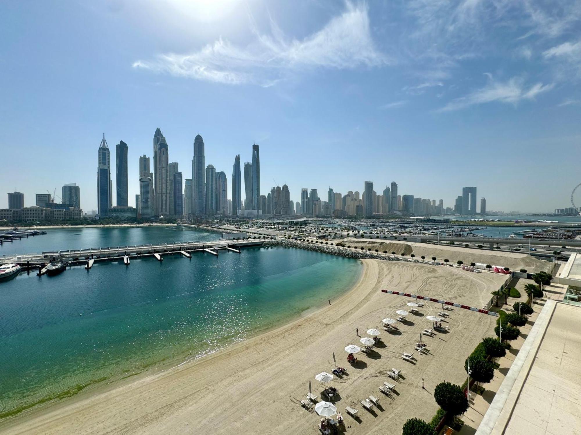 Luxury Living Private Beach, Emaar Beachfront Dubai
