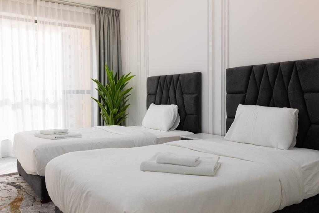 Stylish 3bdr In Rimal 2 Jbr Dubaï