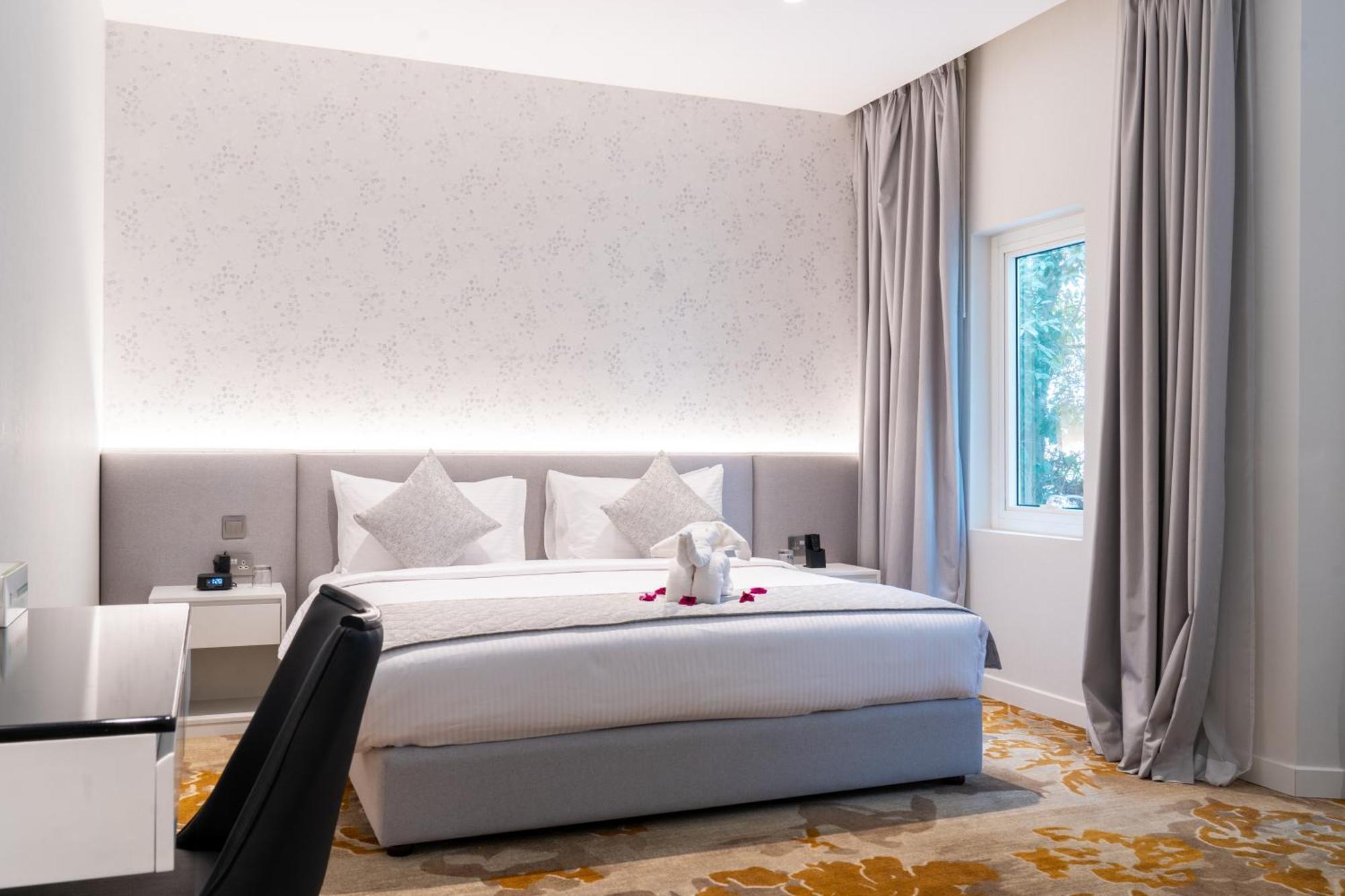 Estay Dubai
