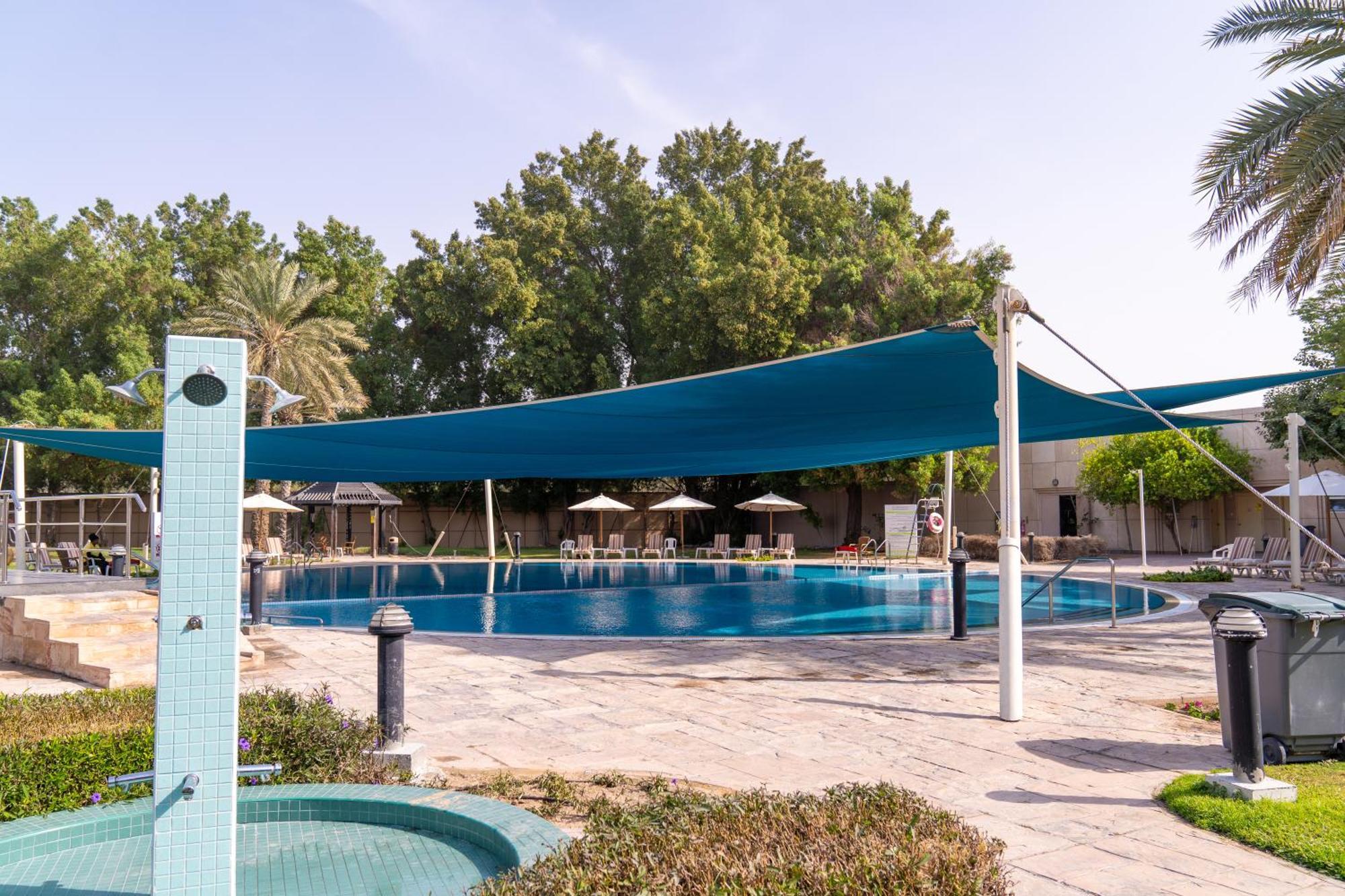 Estay 3*