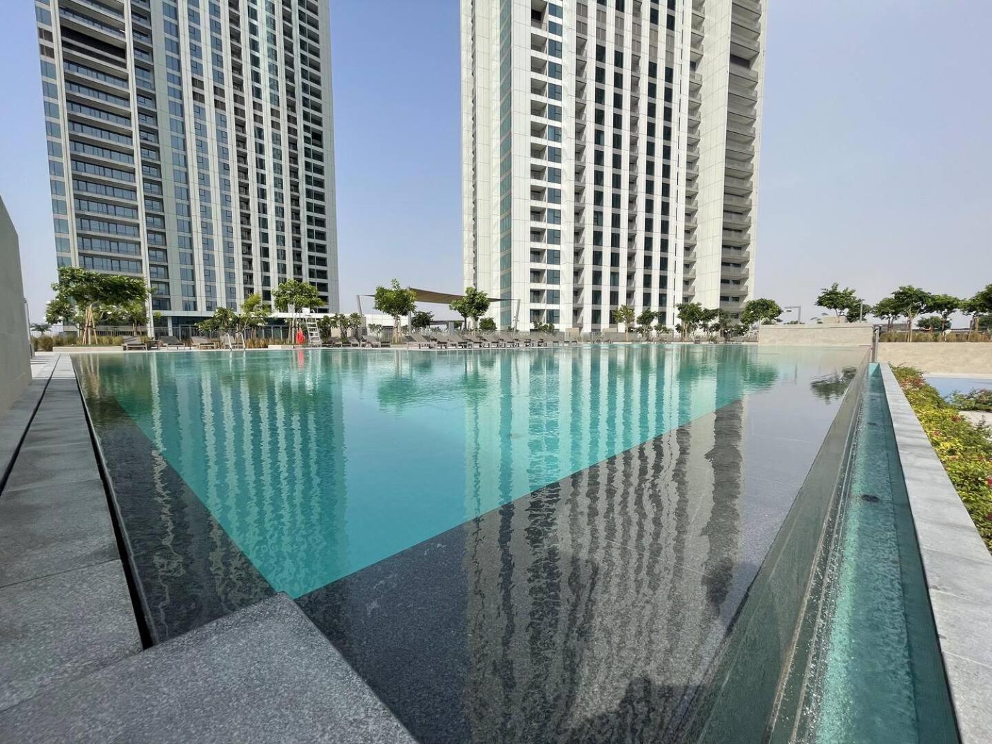 3br Facing Mall 5 Min Walk To Burj Khalifa Dubaï