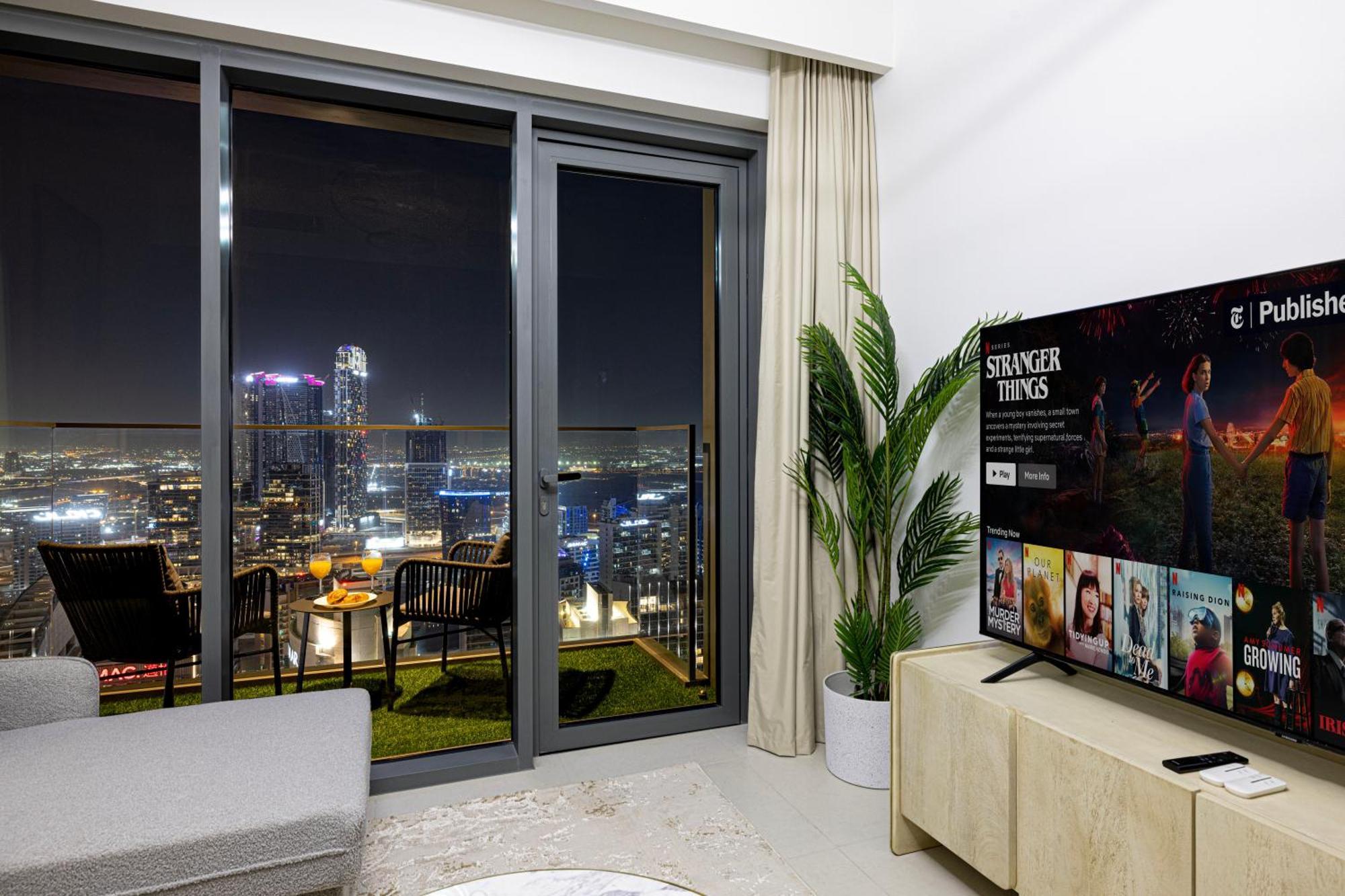 Smartstay At Burj Royale - Full Burj Khalifa View - Brand New Luxury Apartament