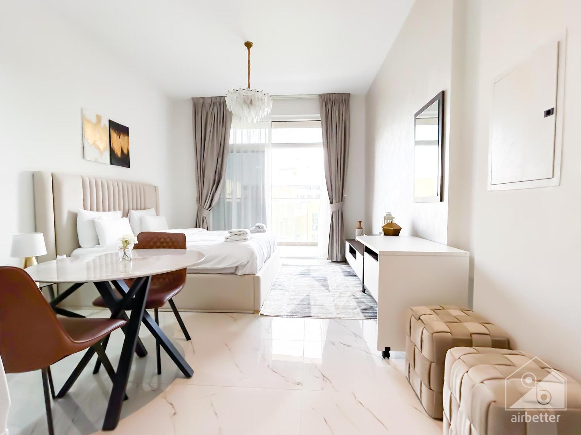 Appartement Stunning With Balcony In Arjan Dubaï