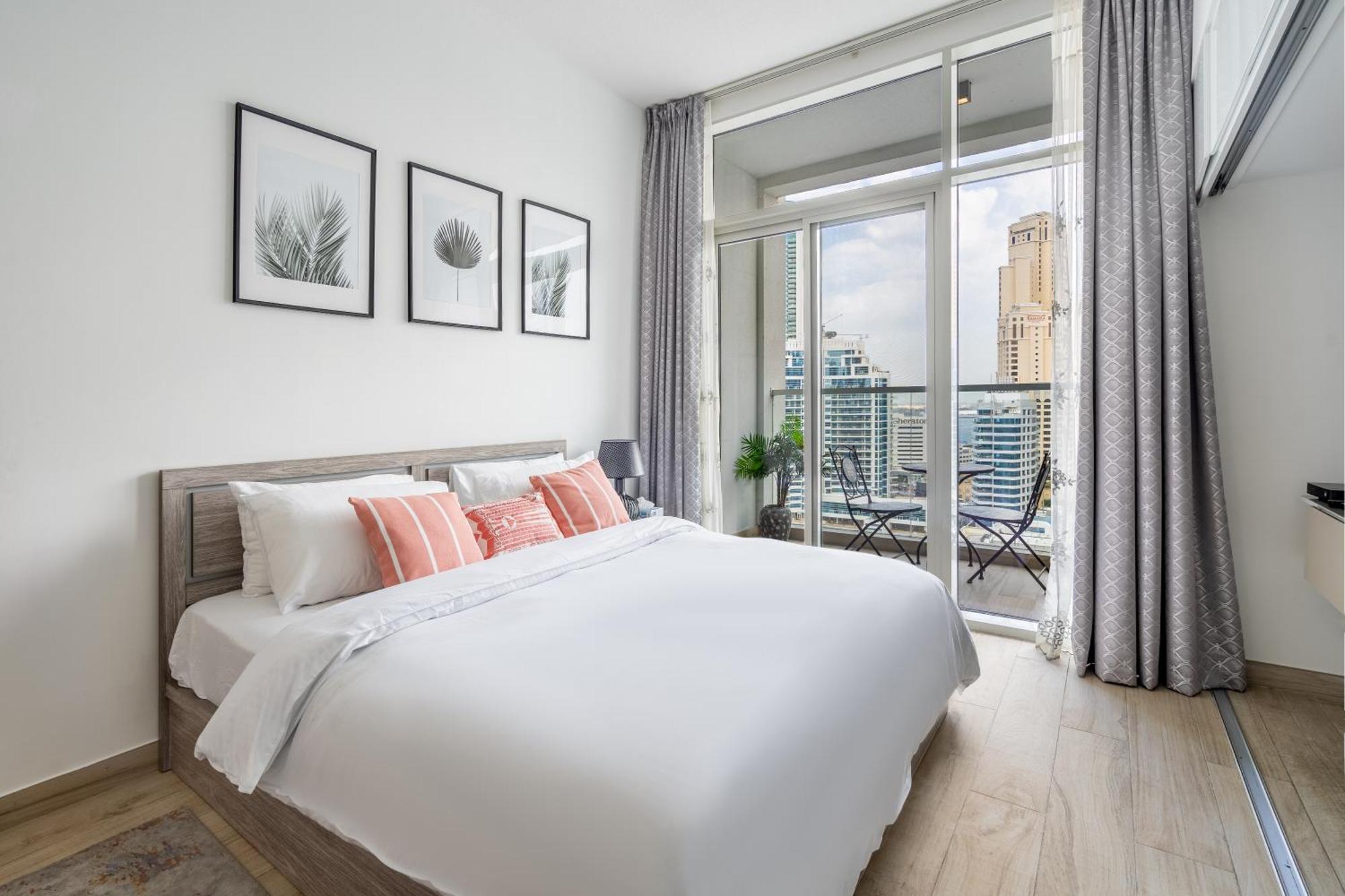 Flash Sale! Romantic Studio With Amazing Marina Views From The Balcony- Marina Apartament