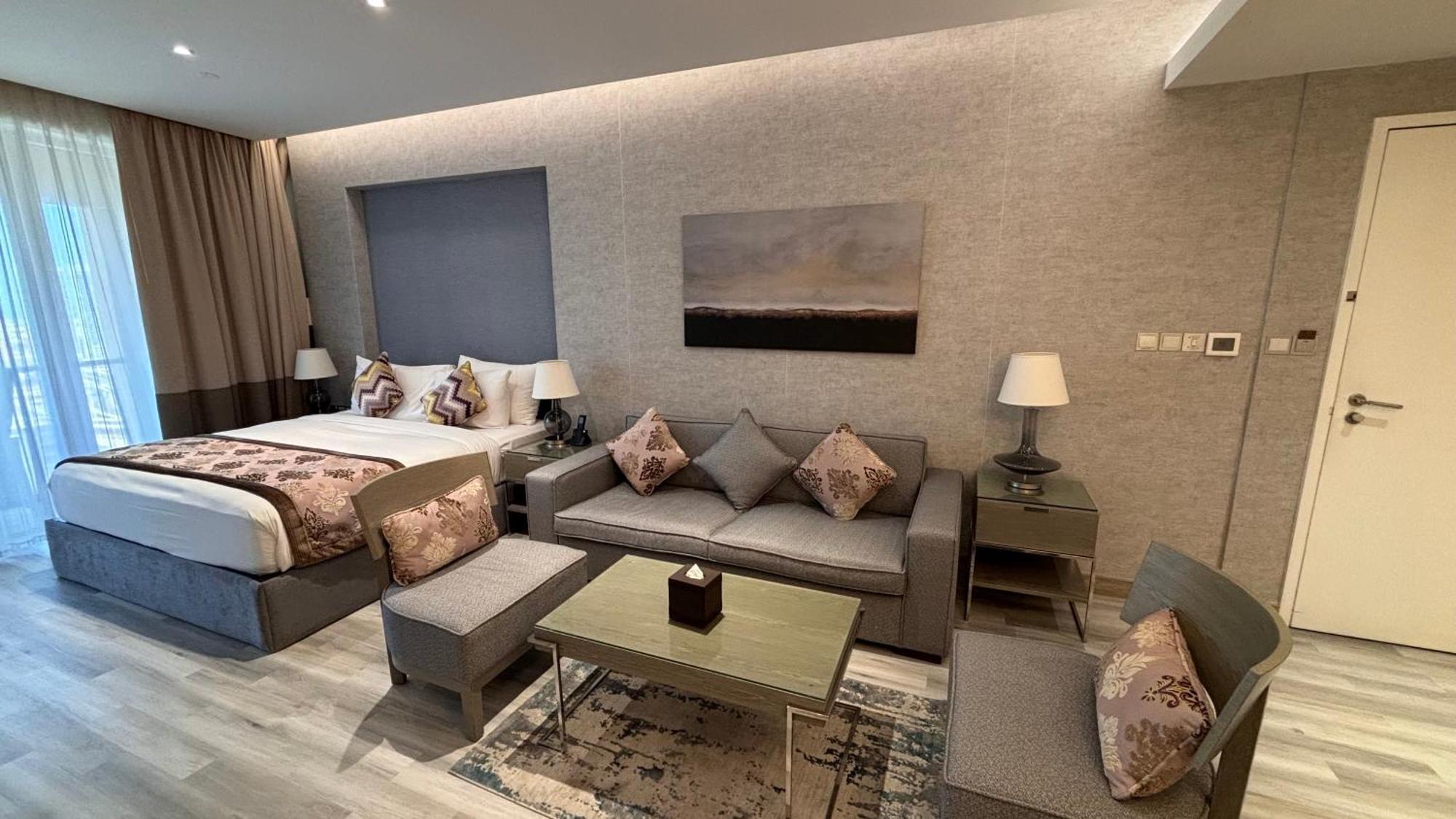 Apartahotel Emaar Residences Fashion Avenue - Formerly Address Mall - Stunning *