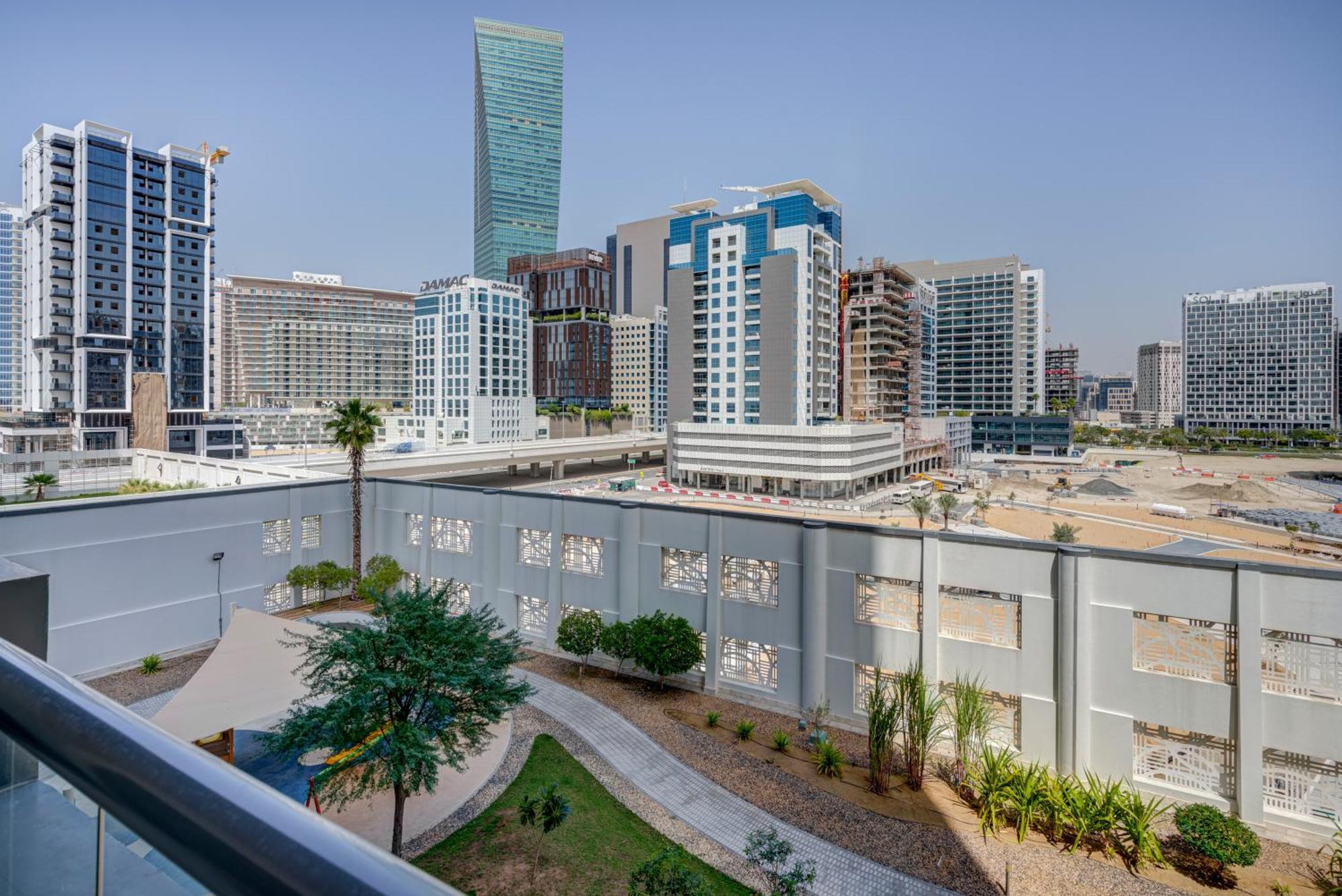 Trophy 2br Starlight Spaces W Free Valet Parking Appartement Dubaï